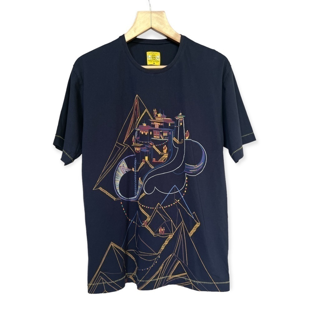 The Play Clan Men’s Stitched Embroidered Stairway Navy Graphic T-Shirt, Size XL